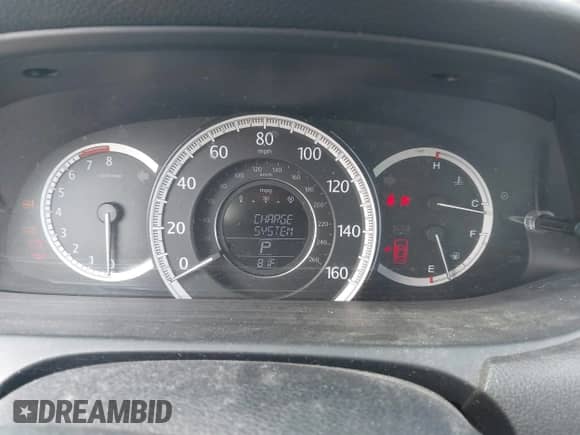 2015 Honda Accord EX-L z VIN 1HGCR3F84FA028454, wystawiony jako IAAI lot #42920959 z przebiegiem 140 633 mil mil oraz . Historia ofert i sprzedaży dostępna na DreamBid. Obrazek 7.