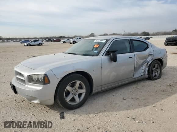 2008 Dodge Charger SE с VIN 2B3KA43G18H249051, выставлен на аукционе Copart как лот 47379995 с пробегом 139 935 миль миль и Списание • Salvage title. История ставок и продаж доступна на DreamBid. Изображение 1.