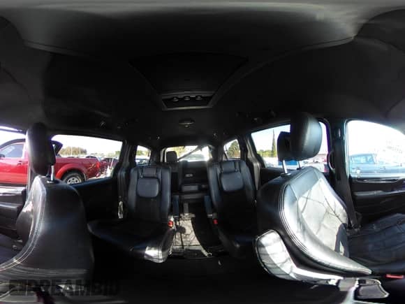 2014 Dodge Grand Caravan SXT with VIN 2C4RDGCG0ER338444, listed as a IAAI auction lot 42332867 with 240,045 mi miles and . Bid and sale history available at DreamBid. Image 18.