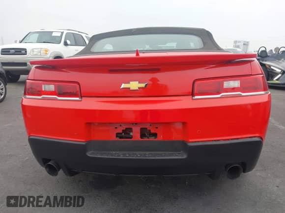 2015 Chevrolet Camaro LT z VIN 2G1FD3D33F9267919, wystawiony jako IAAI lot #43295953 z przebiegiem 98 312 mil mil oraz . Historia ofert i sprzedaży dostępna na DreamBid. Obrazek 16.