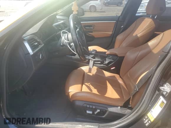 2019 BMW 4 Series 440i xDrive с VIN WBA4J7C5XKBM75335, выставлен на аукционе Copart как лот 61534455 с пробегом 78 506 миль миль и Чистый • Clean title. История ставок и продаж доступна на DreamBid. Изображение 7.