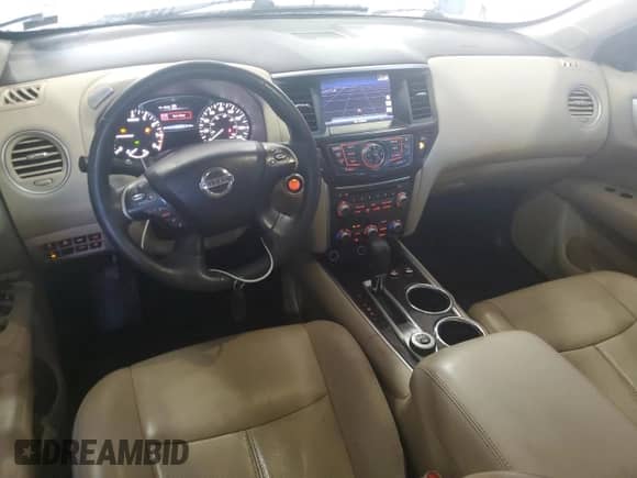 2016 Nissan Pathfinder SV z VIN 5N1AR2MM5GC619863, wystawiony jako Copart lot #81551905 z przebiegiem 222 252 mil mil oraz Szkoda całkowita • Salvage title. Historia ofert i sprzedaży dostępna na DreamBid. Obrazek 8.