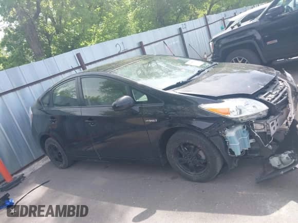 2012 Toyota Prius One z VIN JTDKN3DU0C5478452, wystawiony jako IAAI lot #42369719 z przebiegiem 246 551 mil mil oraz . Historia ofert i sprzedaży dostępna na DreamBid. Obrazek 13.