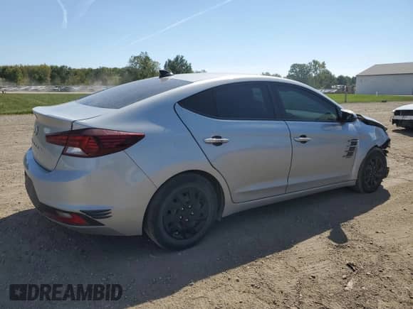 2020 Hyundai Elantra SE с VIN KMHD74LF3LU083338, выставлен на аукционе Copart как лот 80853995 с пробегом 27 351 миль миль и Списание • Salvage title. История ставок и продаж доступна на DreamBid. Изображение 3.