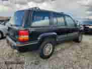 1993 Jeep Grand Cherokee Limited z VIN 1J4GZ78Y5PC544956, wystawiony jako Copart lot #84659285 z przebiegiem 153 945 mil mil oraz Szkoda całkowita • Salvage title. Historia ofert i sprzedaży dostępna na DreamBid. Obrazek 3.