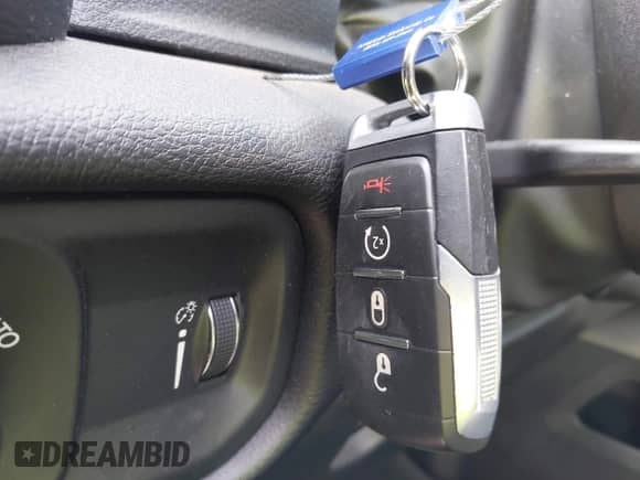 2022 Ram 1500 Rebel z VIN 1C6SRFLT4NN282636, wystawiony jako IAAI lot #42656360 z przebiegiem 38 884 mil mil oraz . Historia ofert i sprzedaży dostępna na DreamBid. Obrazek 11.