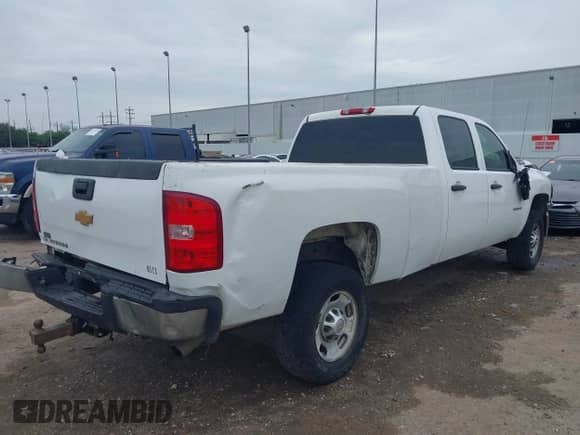 2012 Chevrolet Silverado 2500HD Work Truck с VIN 1GC1CVCG0CF203229, выставлен на аукционе IAAI как лот 42776869 с пробегом 207 679 миль миль и . История ставок и продаж доступна на DreamBid. Изображение 4.