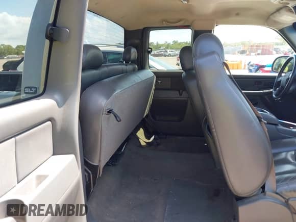 2005 GMC Sierra 1500 SLE with VIN 1GTEK19Z15Z334502, listed as a IAAI auction lot 42010820 with 253,786 mi miles and . Bid and sale history available at DreamBid. Image 8.