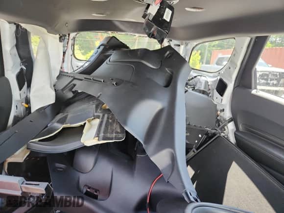 2024 Dodge Durango Pursuit with VIN 1C4SDJFT0RC199695, listed as a Copart auction lot 60321145 with 18,089 mi miles and Salvage title. Bid and sale history available at DreamBid. Image 10.