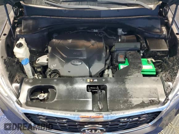 2019 Kia Sorento LX with VIN 5XYPG4A58KG484251, listed as a Copart auction lot 82038525 with 144,350 mi miles and Clean title. Bid and sale history available at DreamBid. Image 12.