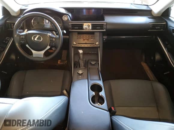 2020 Lexus IS 300 z VIN JTHAA1D26L5102945, wystawiony jako Copart lot #56428265 z przebiegiem 51 649 mil mil oraz Szkoda całkowita • Salvage title. Historia ofert i sprzedaży dostępna na DreamBid. Obrazek 8.