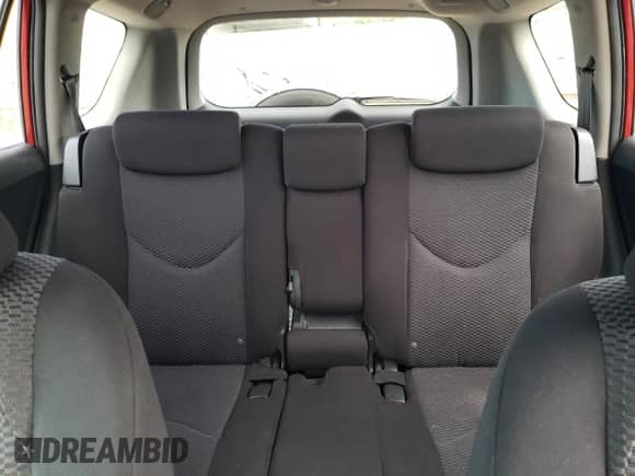2007 Toyota RAV4 Sport with VIN JTMBK32V376026421, listed as a Copart auction lot 82077795 with 144,843 mi miles and Salvage title. Bid and sale history available at DreamBid. Image 10.