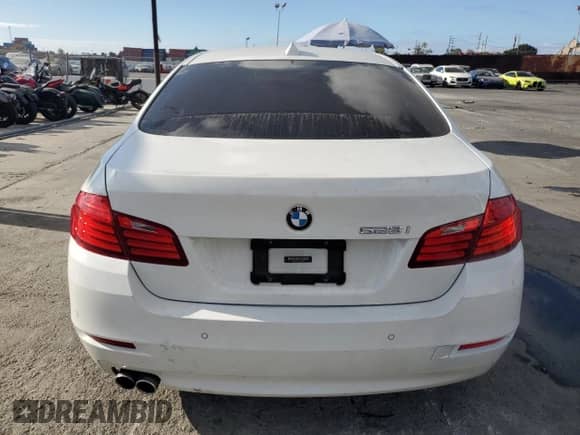 2016 BMW 5 Series 528i z VIN WBA5A5C54GG354898, wystawiony jako Copart lot #80375885 z przebiegiem 52 694 mil mil oraz Szkoda całkowita • Salvage title. Historia ofert i sprzedaży dostępna na DreamBid. Obrazek 6.