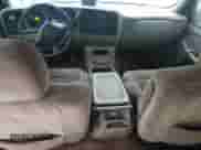 2001 Chevrolet Silverado 2500HD LS с VIN 1GCHC23UX1F116518, выставлен на аукционе Copart как лот 43960535 с пробегом 357 643 миль миль и Чистый • Clean title. История ставок и продаж доступна на DreamBid. Изображение 10.