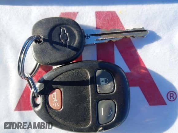 2009 Chevrolet HHR LS с VIN 3GNCA13B99S645725, выставлен на аукционе IAAI как лот 43503385 с пробегом 323 902 миль миль и . История ставок и продаж доступна на DreamBid. Изображение 11.