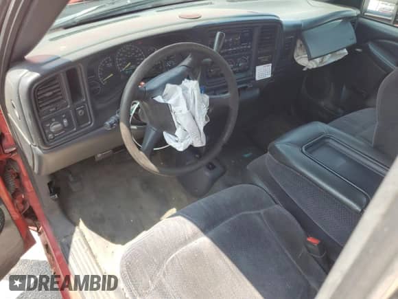 2000 Chevrolet Silverado 1500 with VIN 1GCEK14W2YE218542, listed as a Copart auction lot 64623235 with 242,232 mi miles and Salvage title. Bid and sale history available at DreamBid. Image 8.
