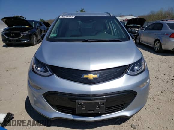 2018 Chevrolet Bolt EV Premier z VIN 1G1FX6S03J4117760, wystawiony jako Copart lot #49595633 z przebiegiem 48 689 mil mil oraz . Historia ofert i sprzedaży dostępna na DreamBid. Obrazek 5.