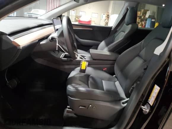 2023 Tesla Model Y Long Range with VIN 7SAYGAEE5PF921301, listed as a Copart auction lot 67586274 with 3,969 mi miles and Salvage title. Bid and sale history available at DreamBid. Image 7.