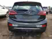 2017 Chevrolet Bolt EV LT z VIN 1G1FW6S0XH4190721, wystawiony jako Copart lot #75308843 z przebiegiem 95 682 mil mil oraz . Historia ofert i sprzedaży dostępna na DreamBid. Obrazek 6.