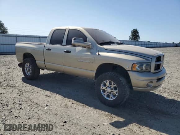 2004 Dodge 2500 SLT z VIN 3D7KU28C14G234615, wystawiony jako Copart lot #61453145 z przebiegiem 289 052 mil mil oraz Szkoda całkowita • Salvage title. Historia ofert i sprzedaży dostępna na DreamBid. Obrazek 4.