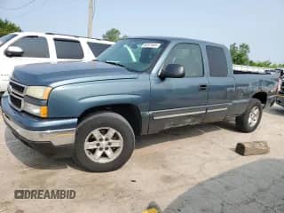 2007 Chevrolet Silverado 1500 Work Truck z VIN 1GCEK19V37Z131000, wystawiony jako Copart lot #60531665 z przebiegiem 366 305 mil mil oraz Czysty tytuł • Clean title. Historia ofert i sprzedaży dostępna na DreamBid. Obrazek 1.