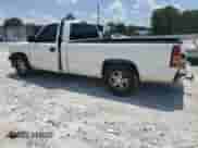 2002 Chevrolet Silverado 1500 z VIN 1GCEC14W62Z117467, wystawiony jako Copart lot #61867005 z przebiegiem 346 188 mil mil oraz Szkoda całkowita • Salvage title. Historia ofert i sprzedaży dostępna na DreamBid. Obrazek 2.