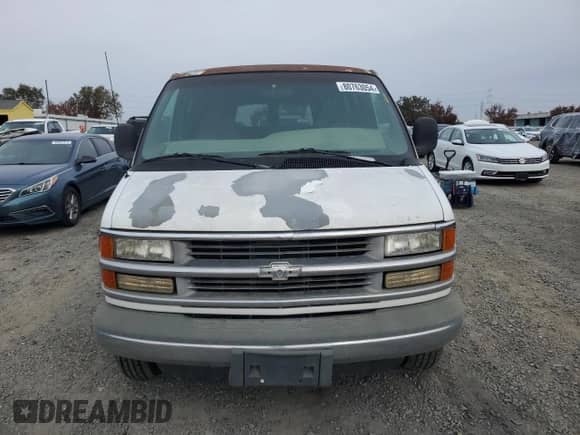 2000 Chevrolet City Express Cargo с VIN 1GAHG39J5Y1124694, выставлен на аукционе Copart как лот 80763054 с пробегом 183 743 миль миль и Списание • Salvage title. История ставок и продаж доступна на DreamBid. Изображение 5.