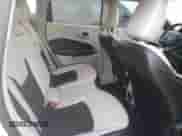 2019 Jeep Compass Altitude z VIN 3C4NJCBBXKT711522, wystawiony jako Copart lot #82715655 z przebiegiem 128 723 mil mil oraz Czysty tytuł • Clean title. Historia ofert i sprzedaży dostępna na DreamBid. Obrazek 11.
