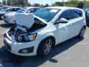 2013 Chevrolet Sonic с VIN 1G1JE6SG8D4170343, выставлен на аукционе IAAI как лот 42863124 с пробегом 213 204 миль миль и . История ставок и продаж доступна на DreamBid. Изображение 17.