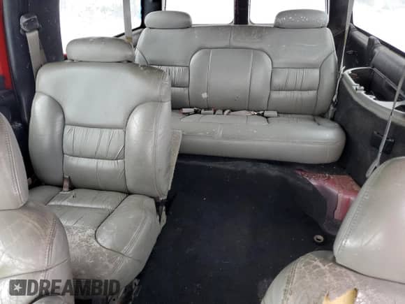 1997 Chevrolet Suburban с VIN 3GNEC16RXVG182115, выставлен на аукционе Copart как лот 87527555 с пробегом 321 510 миль миль и Чистый • Clean title. История ставок и продаж доступна на DreamBid. Изображение 10.