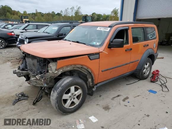 2007 Dodge Nitro SXT с VIN 1D8GU28K87W558739, выставлен на аукционе Copart как лот 74273984 с пробегом Не указан миль и Списание • Salvage title. История ставок и продаж доступна на DreamBid. Изображение 1.