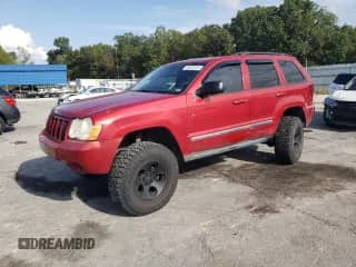 2010 Jeep Grand Cherokee Laredo с VIN 1J4PR4GK0AC110575, выставлен на аукционе Copart как лот 85152215 с пробегом 126 630 миль миль и Чистый • Clean title. История ставок и продаж доступна на DreamBid. Изображение 1.