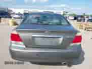 2005 Toyota Camry STD с VIN 4T1BE32K85U555932, выставлен на аукционе IAAI как лот 42863501 с пробегом 246 493 миль миль и . История ставок и продаж доступна на DreamBid. Изображение 16.