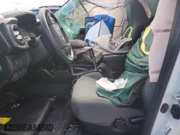 2022 Toyota Tacoma SR z VIN 3TYSZ5AN7NT079214, wystawiony jako Copart lot #56602005 z przebiegiem 78 413 mil mil oraz Szkoda całkowita • Salvage title. Historia ofert i sprzedaży dostępna na DreamBid. Obrazek 7.
