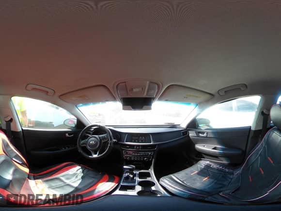 2018 Kia Optima LX z VIN 5XXGT4L31JG272379, wystawiony jako IAAI lot #43159884 z przebiegiem 127 913 mil mil oraz . Historia ofert i sprzedaży dostępna na DreamBid. Obrazek 20.