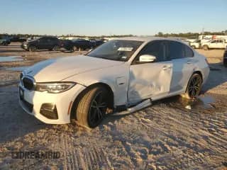2022 BMW 3 Series 330e with VIN 3MW5P7J05N8C64284, listed as a Copart auction lot 47860785 with 45,901 mi miles and Salvage title. Bid and sale history available at DreamBid. Image 1.
