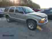 2000 Chevrolet Blazer LS z VIN 1GNCS13W6Y2365299, wystawiony jako Copart lot #41368365 z przebiegiem 144 294 mil mil oraz Szkoda całkowita • Salvage title. Historia ofert i sprzedaży dostępna na DreamBid. Obrazek 4.