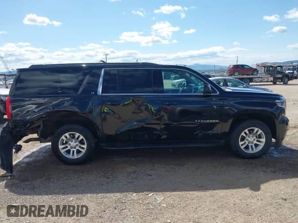 2016 Chevrolet Suburban LT с VIN 1GNSKHKC0GR351352, выставлен на аукционе IAAI как лот 42200653 с пробегом 76 996 миль миль и . История ставок и продаж доступна на DreamBid. Изображение 13.