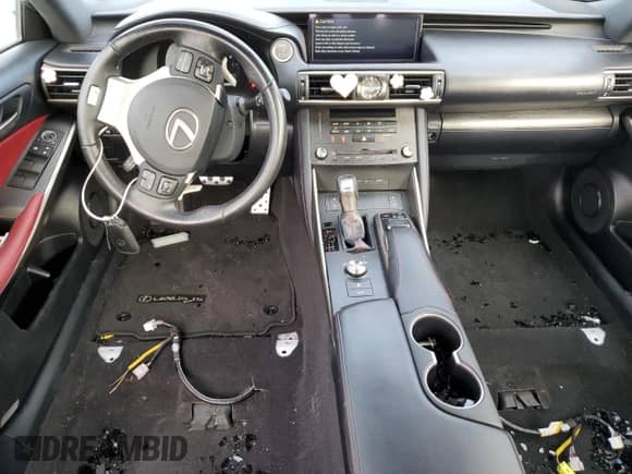 2019 Lexus IS 350 с VIN JTHBZ1D29K5034006, выставлен на аукционе Copart как лот 87920305 с пробегом 48 406 миль миль и Списание • Salvage title. История ставок и продаж доступна на DreamBid. Изображение 8.