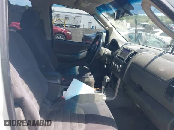 2007 Nissan Pathfinder SE with VIN 5N1AR18W47C620461, listed as a IAAI auction lot 42744733 with 269,568 mi miles and . Bid and sale history available at DreamBid. Image 5.