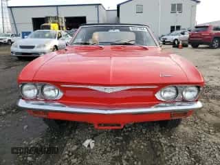 1965 Chevrolet Corvair z VIN 10567W116977, wystawiony jako Copart lot #82571934 z przebiegiem 72 439 mil mil oraz Czysty tytuł • Clean title. Historia ofert i sprzedaży dostępna na DreamBid. Obrazek 5.