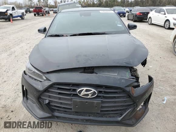 2019 Hyundai Veloster 2.0 z VIN KMHTG6AF8KU006554, wystawiony jako Copart lot #79836623 z przebiegiem 92 283 mil mil oraz . Historia ofert i sprzedaży dostępna na DreamBid. Obrazek 5.