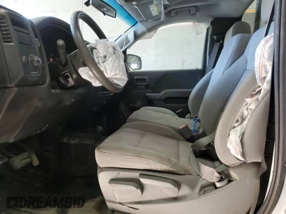 2015 GMC Sierra 1500 с VIN 1GTN2TEC3FZ146031, выставлен на аукционе Copart как лот 81967844 с пробегом 49 515 миль миль и Списание • Salvage title. История ставок и продаж доступна на DreamBid. Изображение 7.