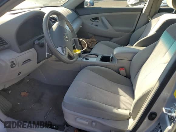 2011 Toyota Camry LE z VIN 4T4BF3EK3BR162821, wystawiony jako Copart lot #85934425 z przebiegiem 54 741 mil mil oraz Szkoda całkowita • Salvage title. Historia ofert i sprzedaży dostępna na DreamBid. Obrazek 7.