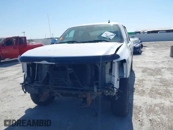 2011 Chevrolet Silverado 1500 LS z VIN 3GCPKREA7BG355387, wystawiony jako IAAI lot #41854866 z przebiegiem 169 332 mil mil oraz . Historia ofert i sprzedaży dostępna na DreamBid. Obrazek 12.