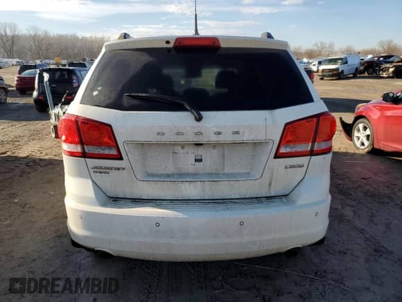 2011 Dodge Journey Crew with VIN 3D4PH3FG8BT505631, listed as a Copart auction lot 46866525 with 234,531 mi miles and Salvage title. Bid and sale history available at DreamBid. Image 6.