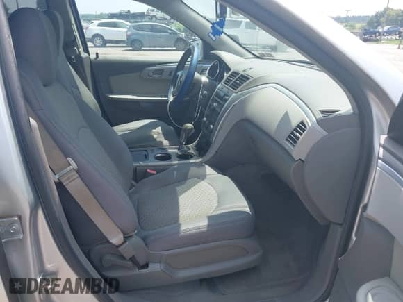 2011 Chevrolet Traverse 1LT с VIN 1GNKRGED0BJ125555, выставлен на аукционе IAAI как лот 42836893 с пробегом 90 384 миль миль и . История ставок и продаж доступна на DreamBid. Изображение 5.