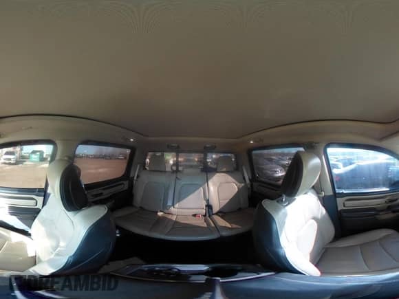 2020 Ram 1500 Limited z VIN 1C6SRFHT0LN146123, wystawiony jako IAAI lot #41407810 z przebiegiem 117 206 mil mil oraz . Historia ofert i sprzedaży dostępna na DreamBid. Obrazek 19.