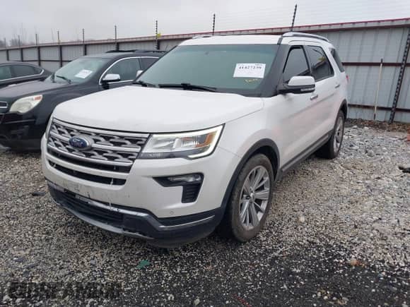 2018 Ford Explorer Limited z VIN 1FM5K7F82JGC69918, wystawiony jako IAAI lot #41427239 z przebiegiem 128 784 mil mil oraz . Historia ofert i sprzedaży dostępna na DreamBid. Obrazek 17.