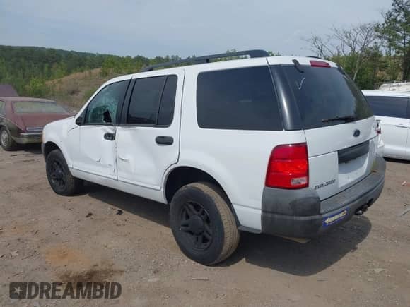 2003 Ford Explorer XLS with VIN 1FMZU62K93ZA56477, listed as a IAAI auction lot 42264677 with 99,634 mi miles and . Bid and sale history available at DreamBid. Image 3.
